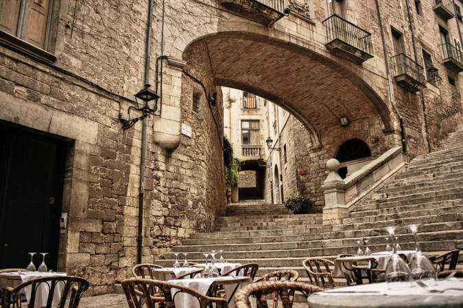 Call jueu medieval de Girona - Immobles històrics a prop de Barcelona